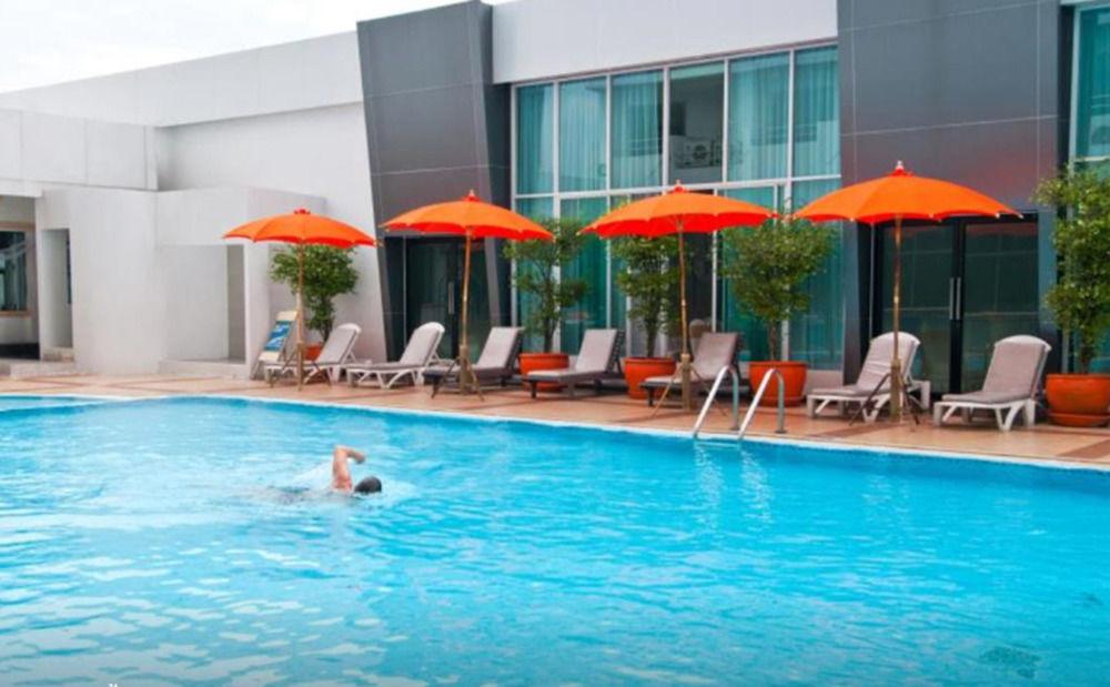 A2 Hotel Bangkok Kültér fotó