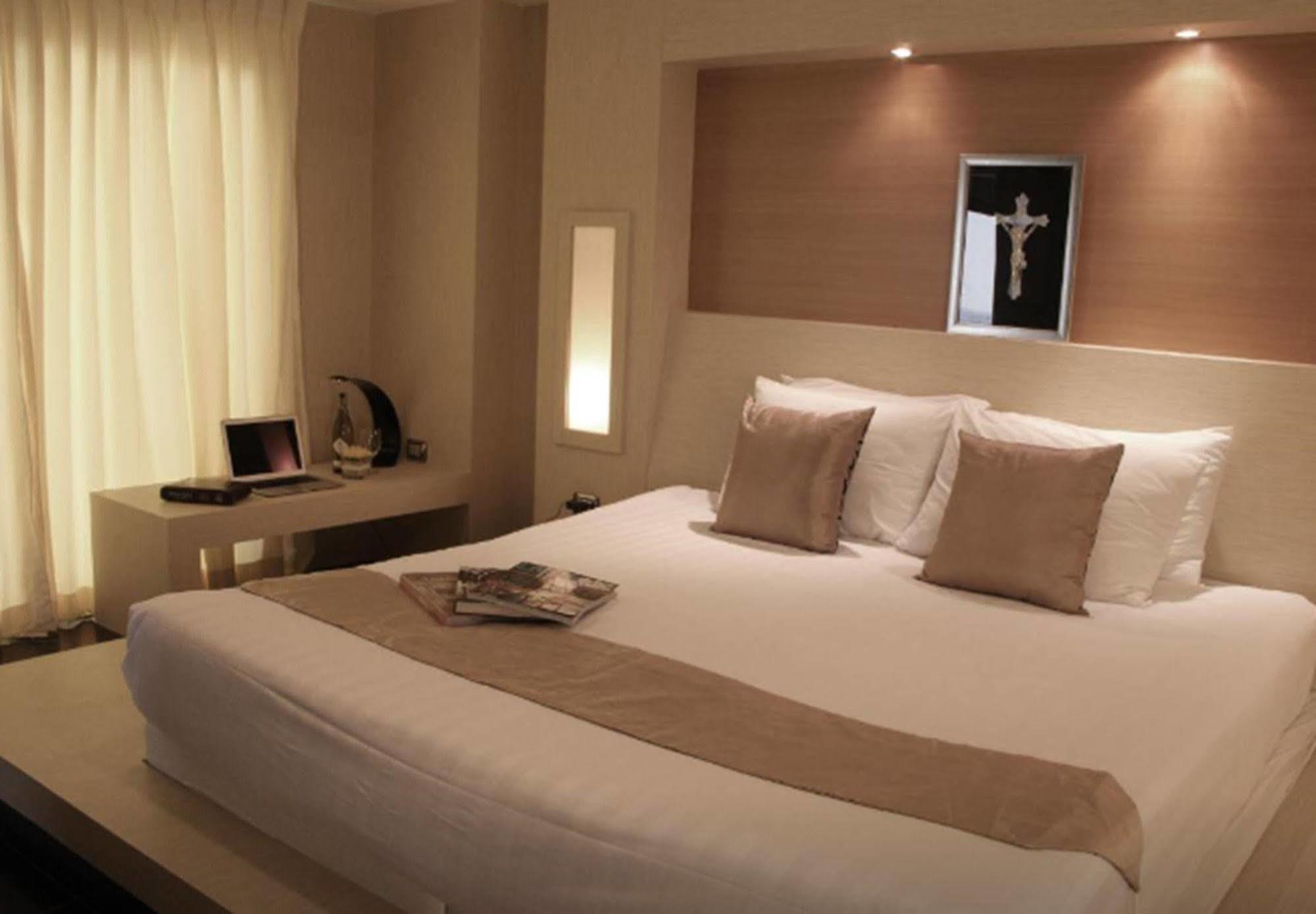 A2 Hotel Bangkok Kültér fotó